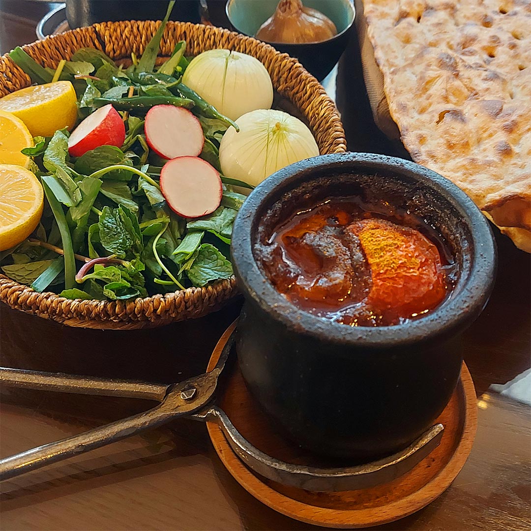 traditional-persian-dizi-food-in-iran-authentic-local-cuisine-experience-and-culinary-tourism